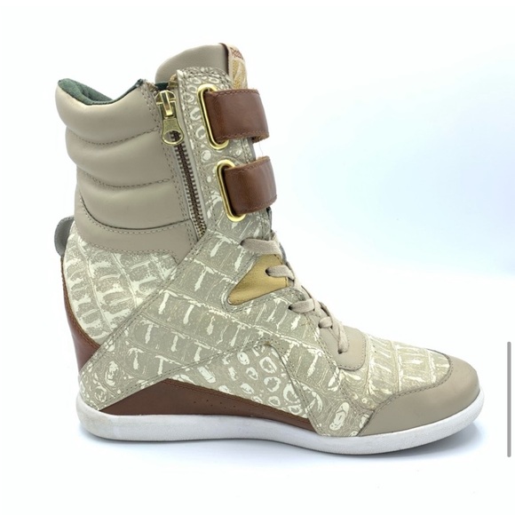 Reebok Alecia Keys Wedge High Top Sneaker - Picture 9 of 10